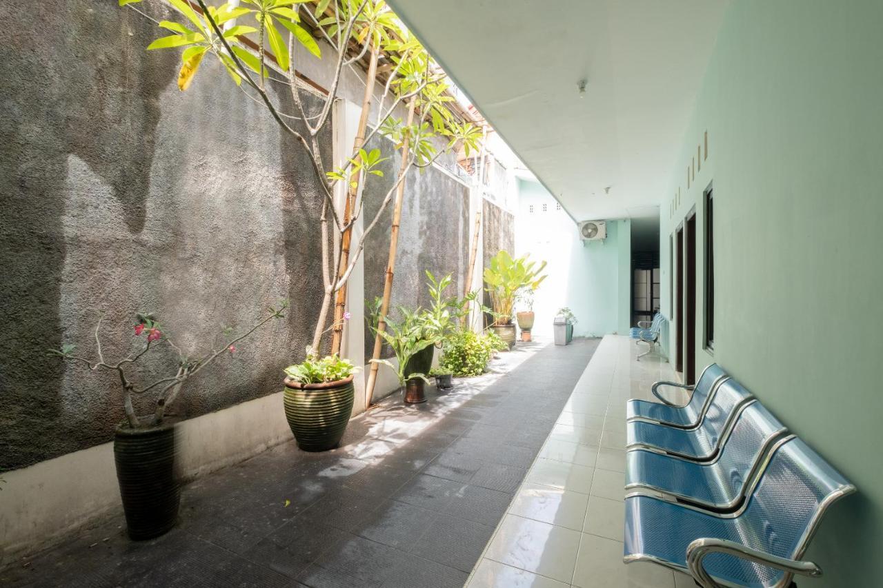 Spot On 2419 Rumah Nugraha Hotel Syariah Yogyakarta Exterior photo